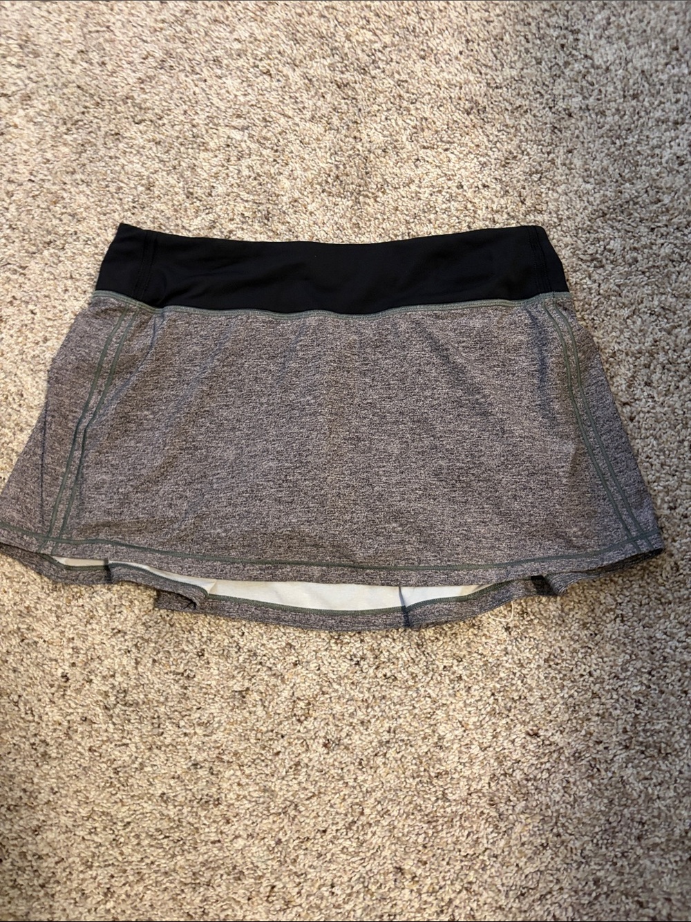 lululemon athletica gray and black athletic skirt
